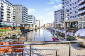Deluxe River Canal View & Free Secure Parking!